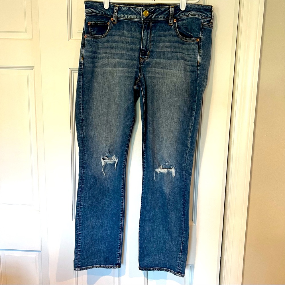 American Eagle Super Stretch Size 16 Regular       Straight Leg